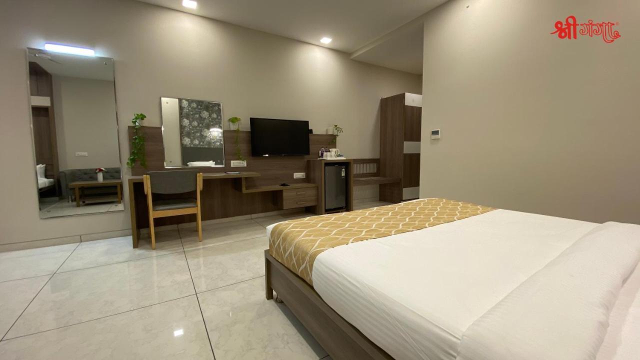 Shree Ganga Smb Hotels Ujjain Luaran gambar